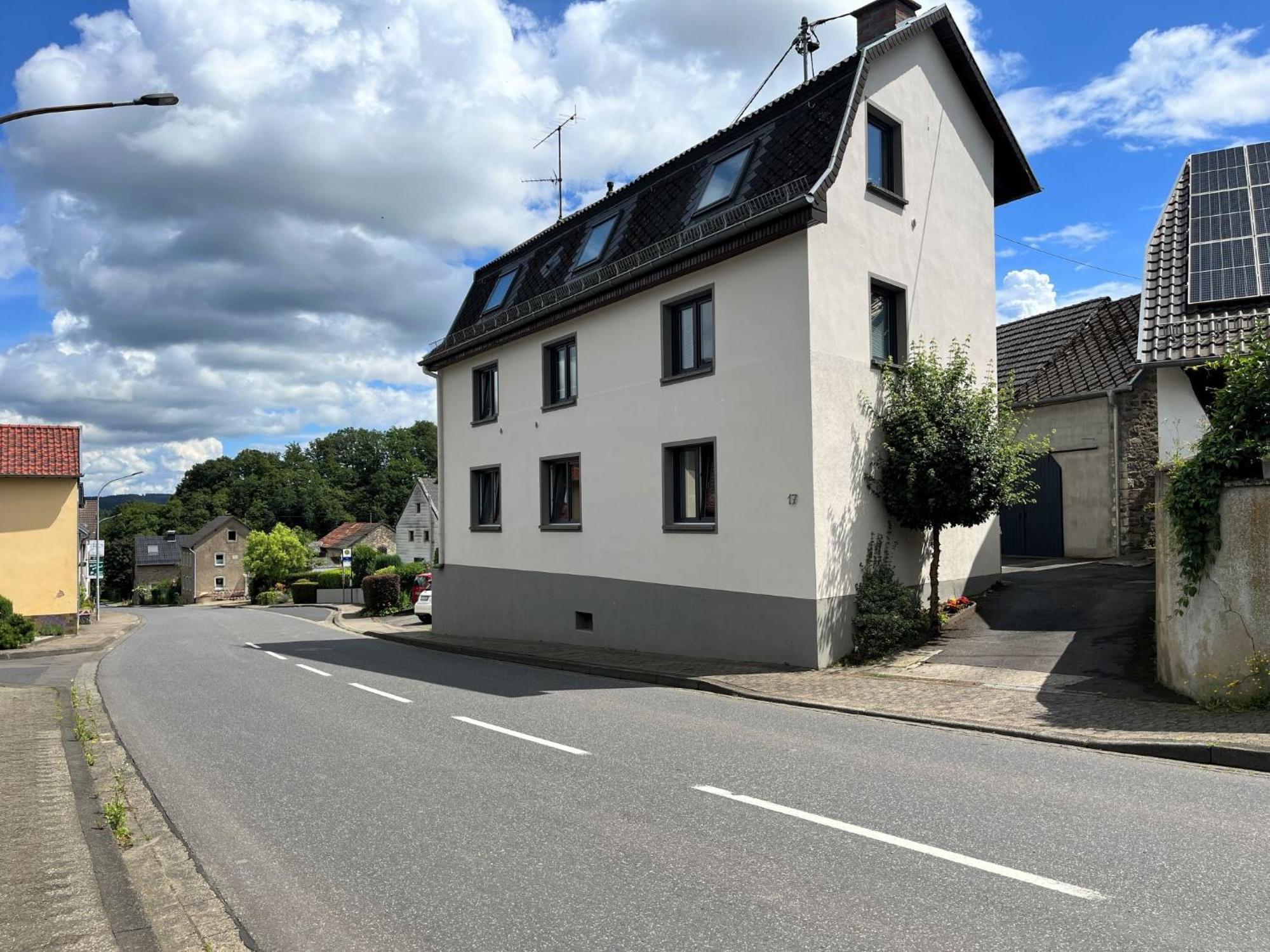 Nürburgblick Apartment Quiddelbach